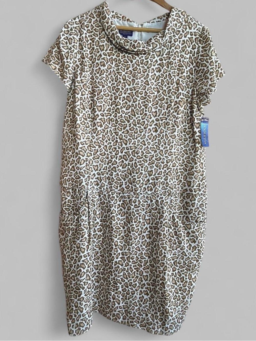 Pendleton NWT Animal Print Linen Blend Women’s Dress Size 16 Tan Brown Western